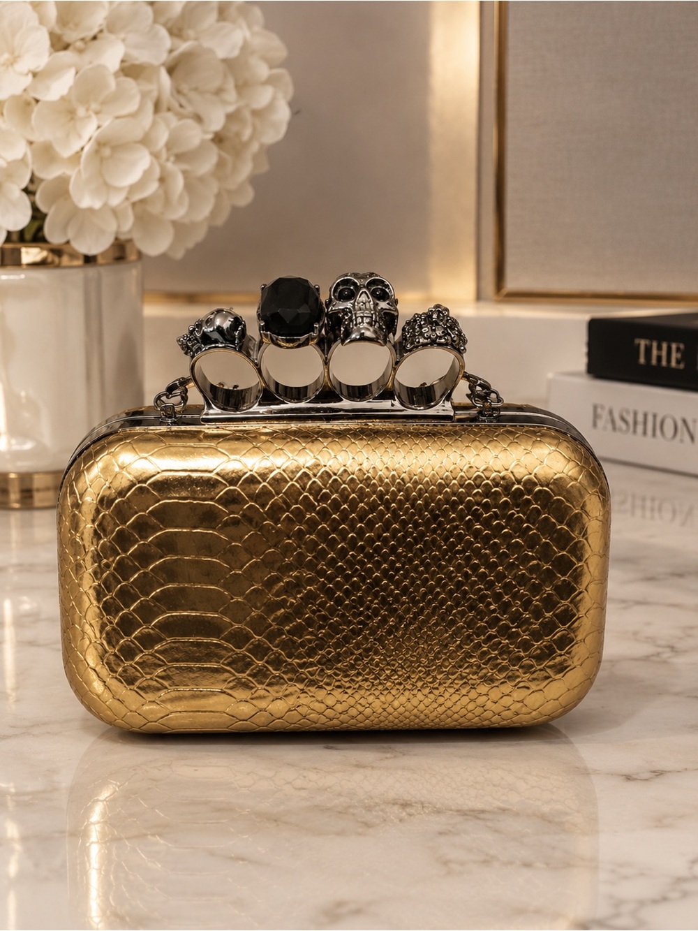 Gold Snake-Texture Knuckle Ring Clutch